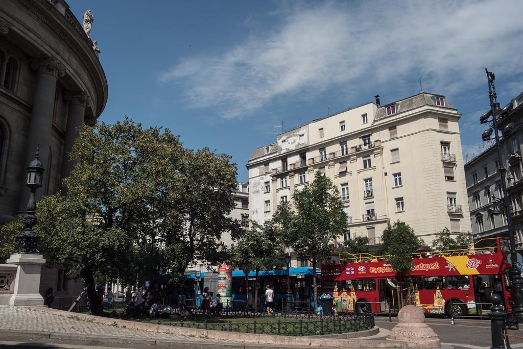Ariel Studio Close To St. Stephen Basilica Budapest Exterior photo