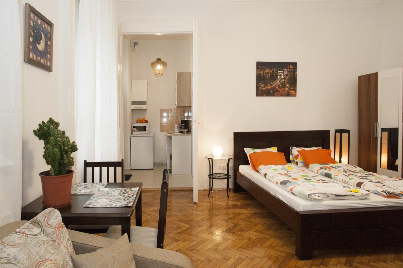 Ariel Studio Close To St. Stephen Basilica Budapest Exterior photo