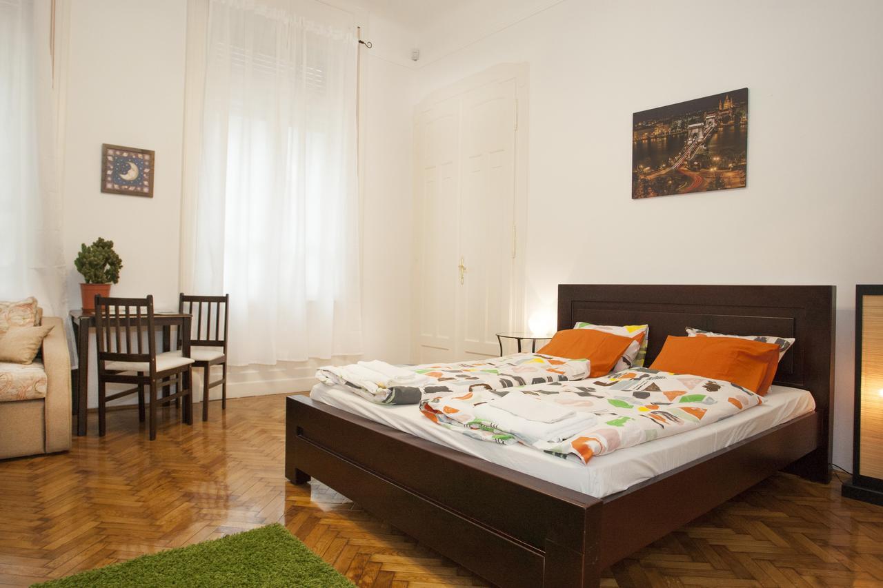 Ariel Studio Close To St. Stephen Basilica Budapest Exterior photo