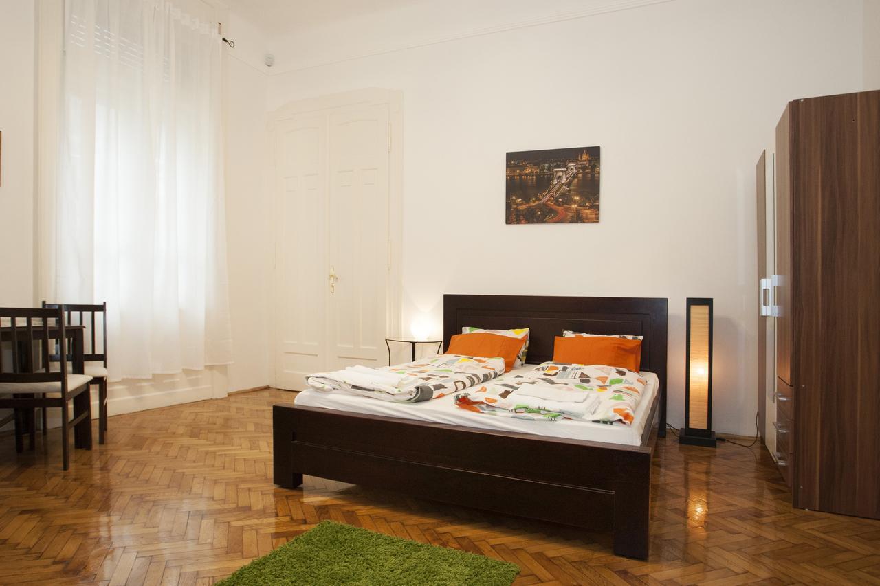 Ariel Studio Close To St. Stephen Basilica Budapest Exterior photo